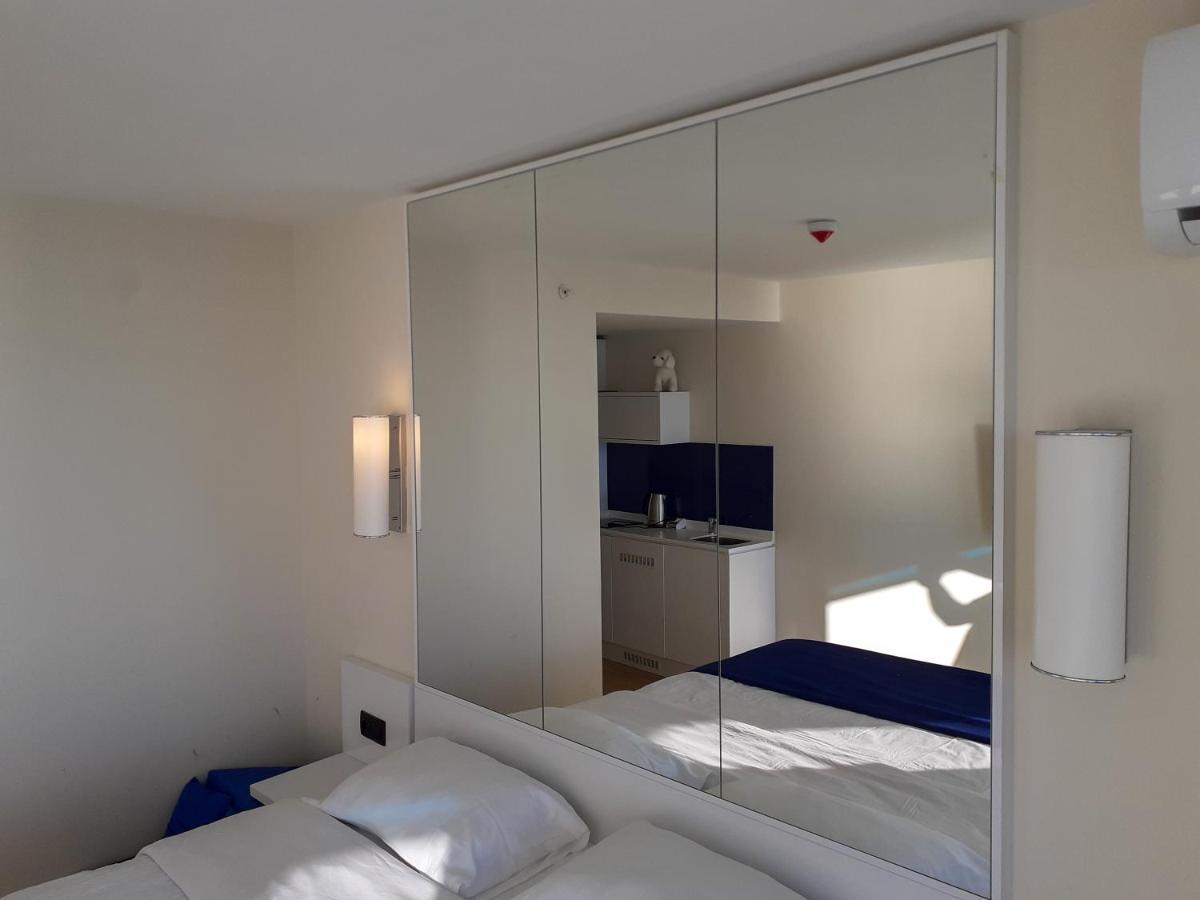 Only Front Sea View, No Side View, Wonderful Panorama, High Floor, Location Guarantee Aparthotel Batumi Eksteriør bilde