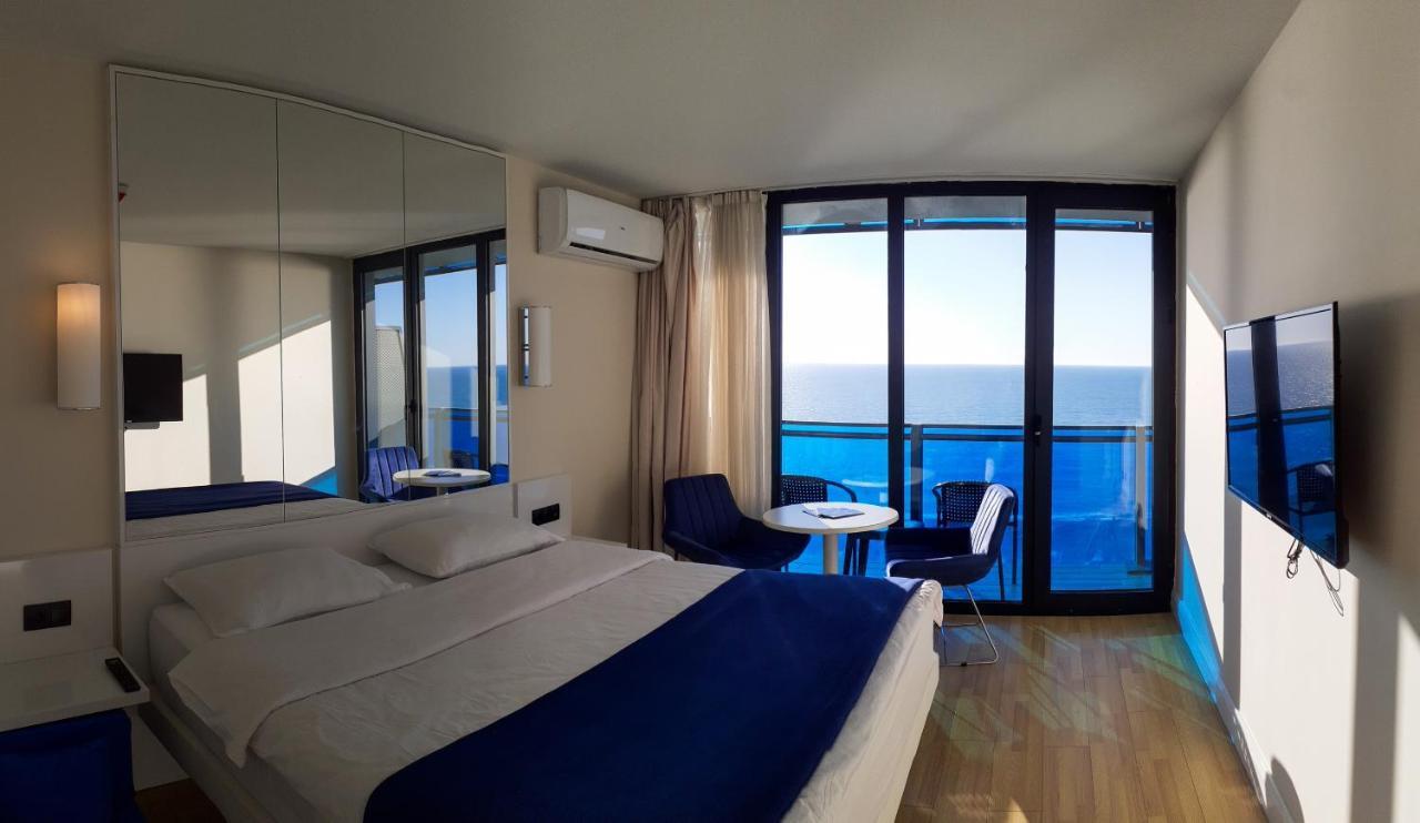 Only Front Sea View, No Side View, Wonderful Panorama, High Floor, Location Guarantee Aparthotel Batumi Eksteriør bilde